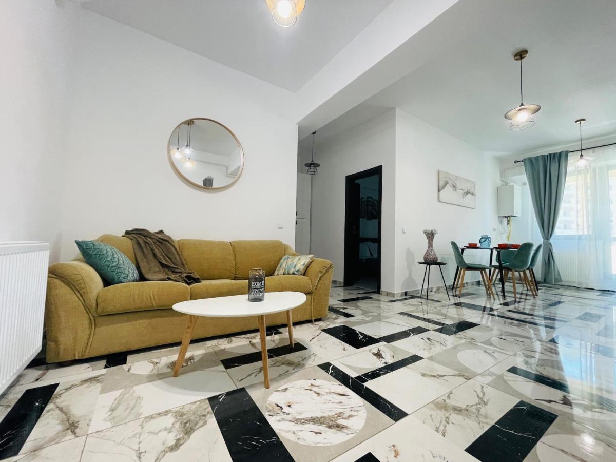 Family Apartment Near Palas Mall Iasi Exterior foto