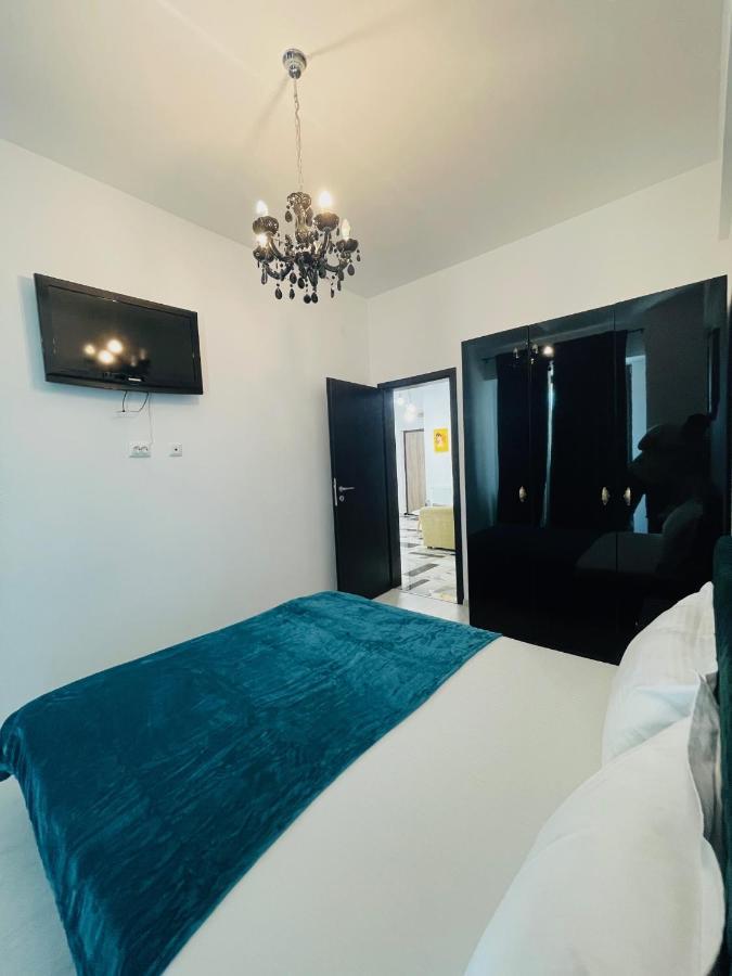 Family Apartment Near Palas Mall Iasi Exterior foto